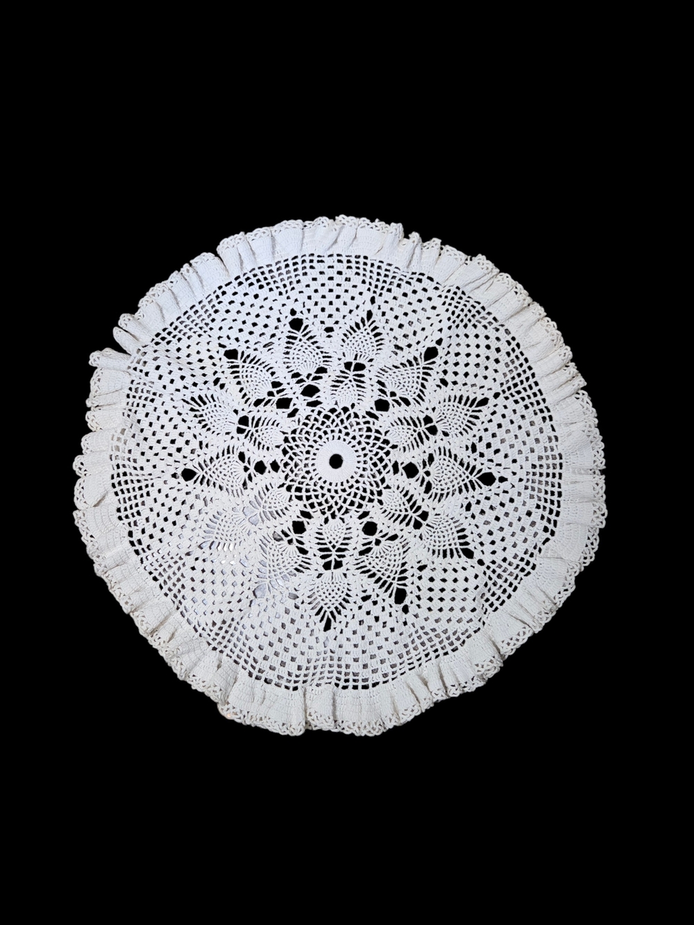Vintage White Crochet Round Doily - Delicate Floral Motif